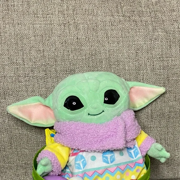 Star Wars Grogu Baby Yoda Stuffed Plush Easter Edition 10” - Picture 4 of 4